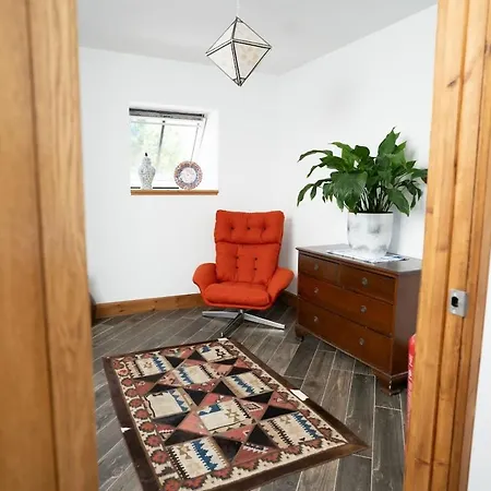 Villa Cottage Edinburgh