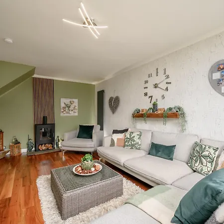 Almond 2 Bedroom House -