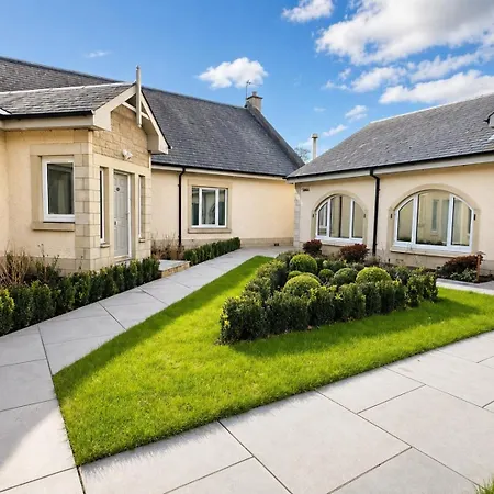 Cosy Unit In Peaceful Location 3* Edinburgh