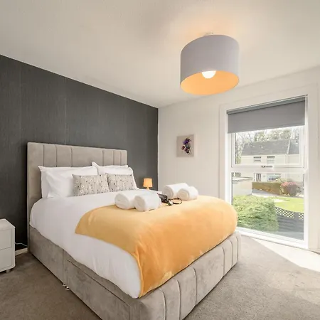 Almond 2 Bedroom House -