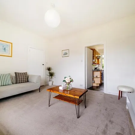 Durhams House Sleeps 7 5 Beds, Free Parking * Edimburgo