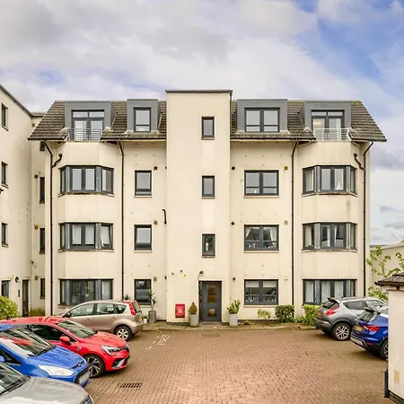 Pentland Hills Views - Cosy In Shared - 4* Edinburgh
