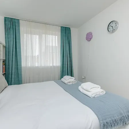 Spacious 5-bed Parking & Garden 度假居 爱丁堡