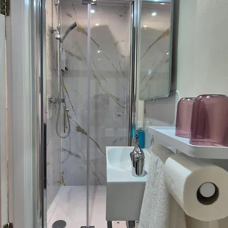 Lavender Guest House, Near Royal Infirmary, 3* Edimburgo