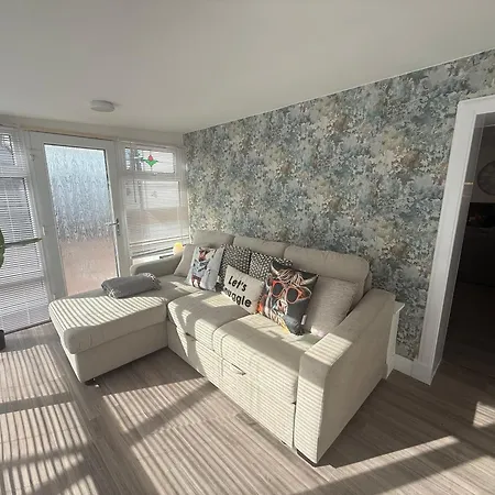 Vakantiehuis South Edin Family Haven 2 & Courtyard Edinburgh