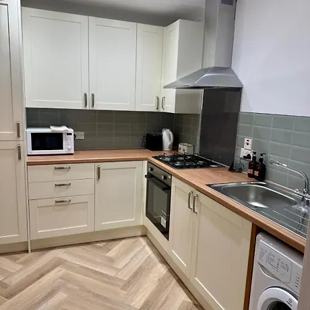 Lägenhet Bright 3br Rose Street Heart Of Edinburg
