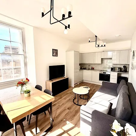 Apartment Old Town - Superfast Wifi - 3br Sleeps 7 Edinburgh