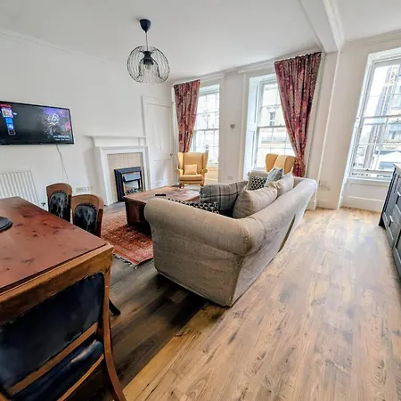 Historic Elegance On The Royal Mile Apartamento *