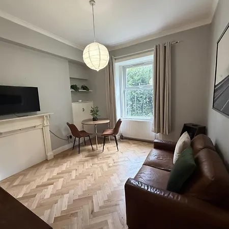 Haymarket 1 Bedroom Edinburgh