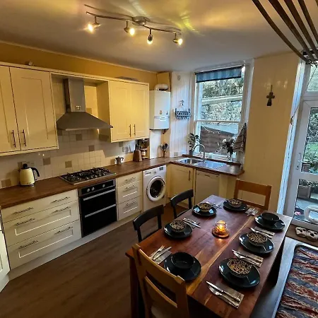 Apartment Peaceful Oasis In