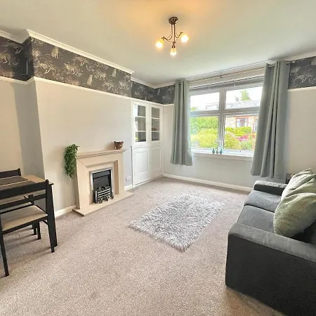 Attractive Colinton For Family Edinburgh