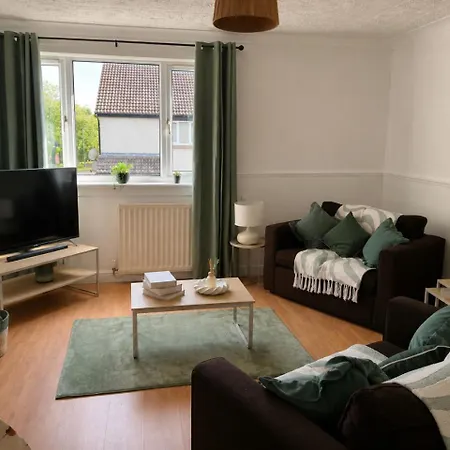 Stunning 2 Bdr Near Sleeps 5 Free Parking * Edinburg