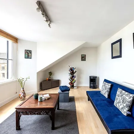Bnbnova - 1br - By Castle - West End Apartment