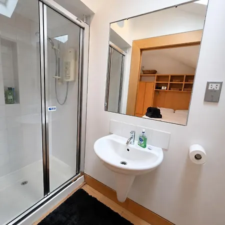West End Retreat In * Edinburg