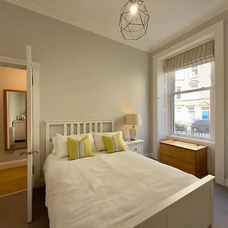 Boutique In Bruntsfield Apartment Edinburgh