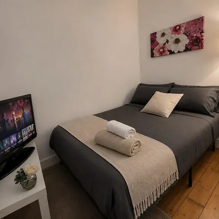 Comfortable 2 Bedroom Flat In Leith Apartamento Edimburgo