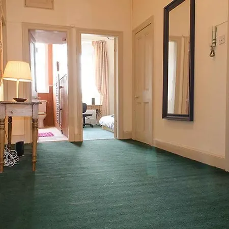 Apartment Bright Victorian 4-bed Flat Marchmont