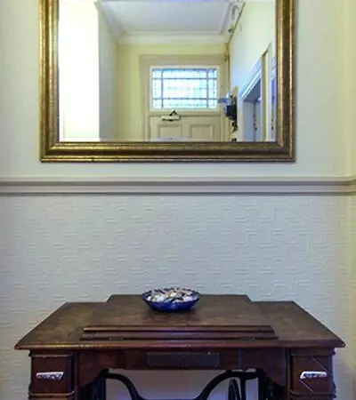 Apartment Elegant 4-bed Near Centre Edinburgh