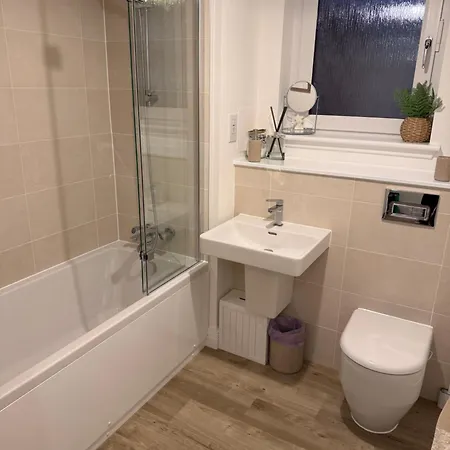 Stylish Double Bedroom Flat * Edimburgo