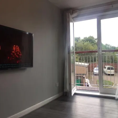 Lägenhet Spacious One Flat Per Floor With Parking Edinburg