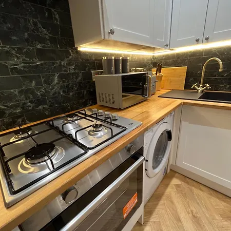 Centre - Lauriston Apartment