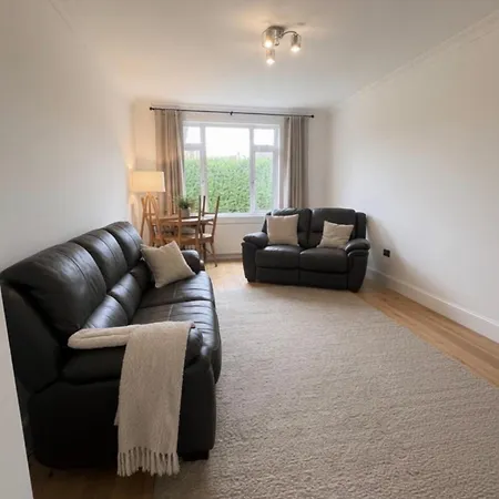 2 Bedroom Zoo Corstorphine Lägenhet Edinburg