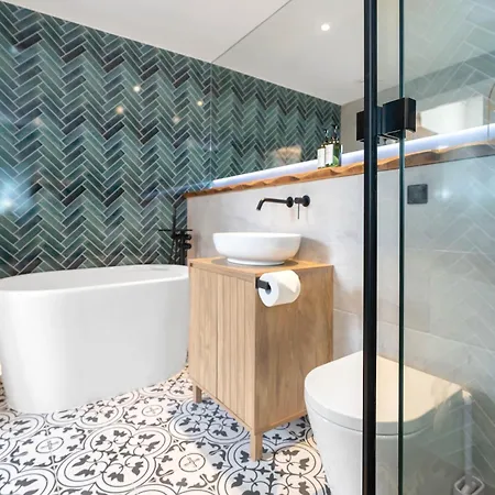 Old Town Launchpad, Sleeps 4, Free Parking Appartement Édimbourg