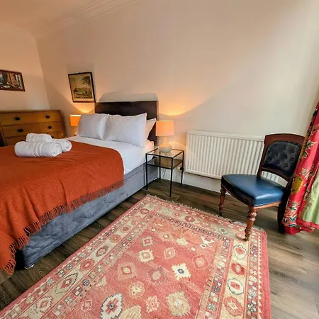 Apartment Historic Elegance On The Royal Mile Edinburgh