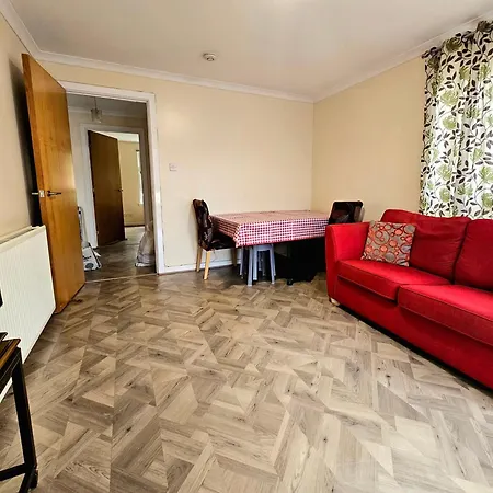 Two-bedroom Flat Free Car Park Easy Access To Centre Lägenhet Edinburg
