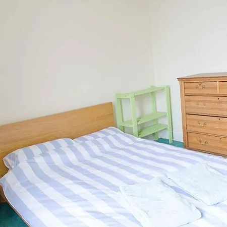 Bright Victorian 4-bed Flat Marchmont * Edinburgh