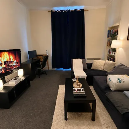 Warm & Spacious 2br Lägenhet Edinburg