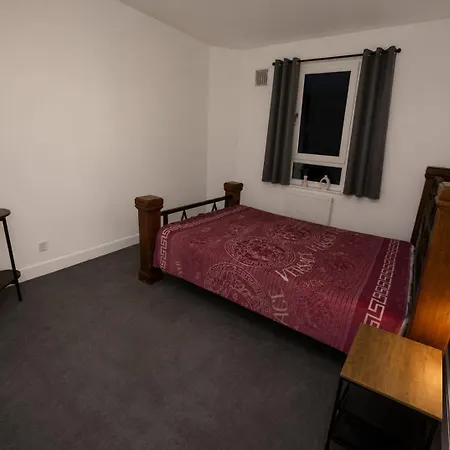 2 Bedroom Edinburgh