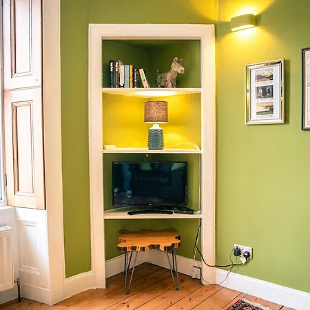 Apartment 1 Bed Overlooking The Historic Greyfriars Church Edinburgh