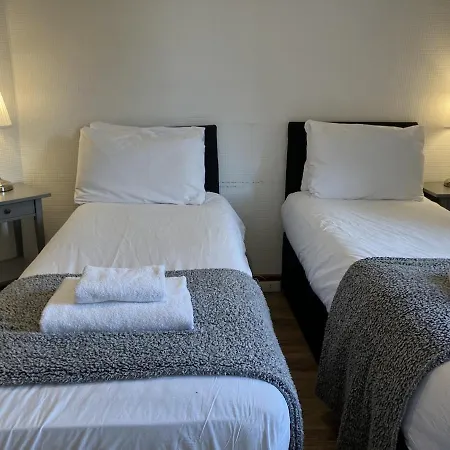 Bright 2br Gem In Old Town Location Apartment Edinburgh