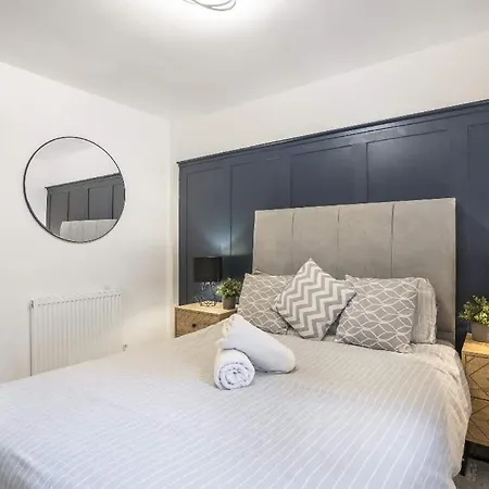 アパート Family-friendly Near Centre Sleeps 5 エディンバラ
