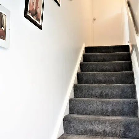 City-centre - Holyrood Apartment