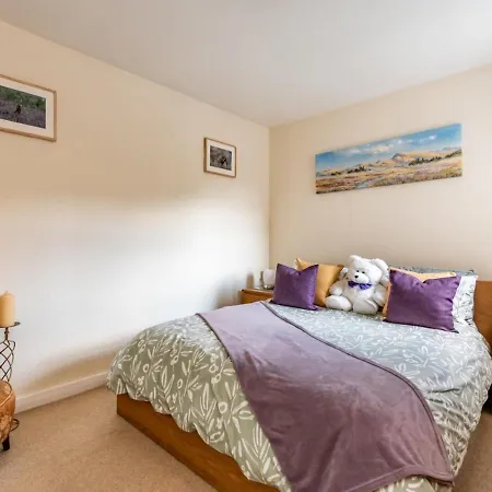 Peaceful 2-bed Craiglockhart Free Parking *