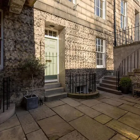 Stunning 1 Bed Flat In Beautiful Georgian New Town Lägenhet Edinburg
