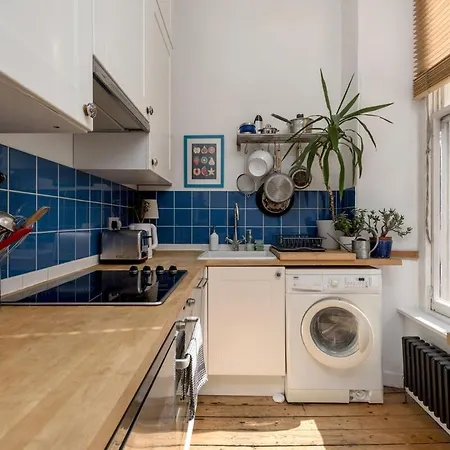 Lägenhet Characterful Old Town Flat By Waverley Edinburg