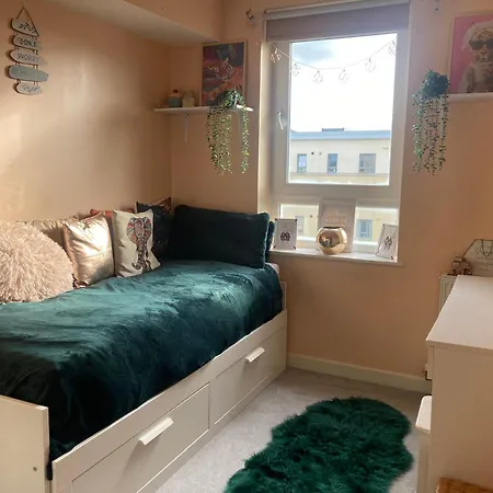 Flat With Sea View * Edinburgh