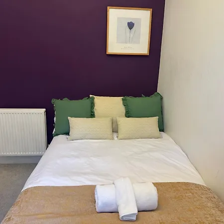 Apartment Private Entry 2-bedroom Flat Edinburgh