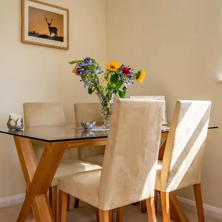 Apartment Peaceful 2-bed Craiglockhart Free Parking Edinburgh