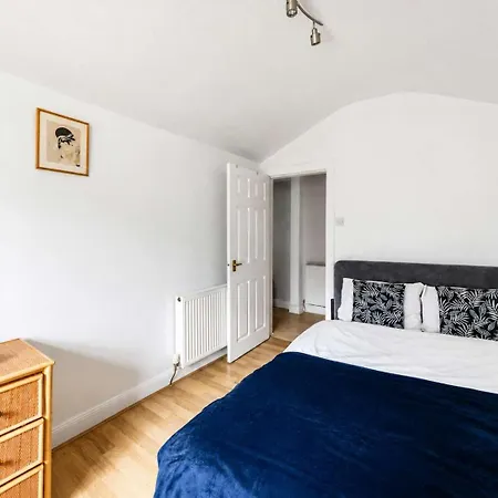Apartment Bnbnova - 1br - By Castle - West End Edinburgh
