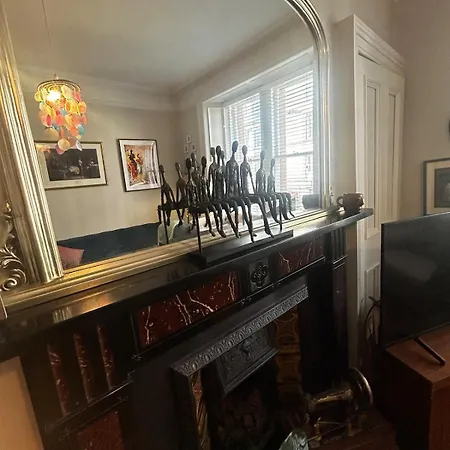 Charming Flat, Easy Access To Fringe Edinburgh