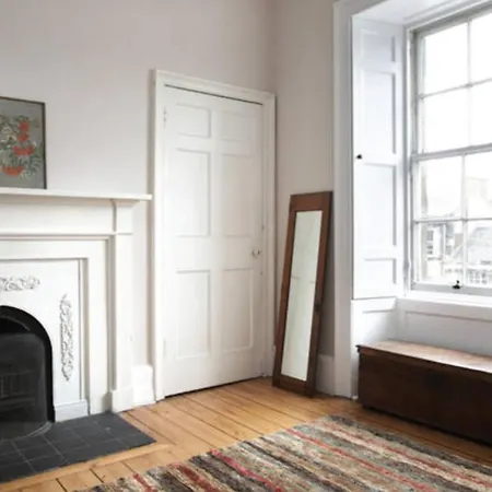 Flat Edinburgh