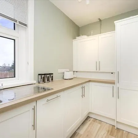 Apartment Attractive Colinton For Family Edinburgh