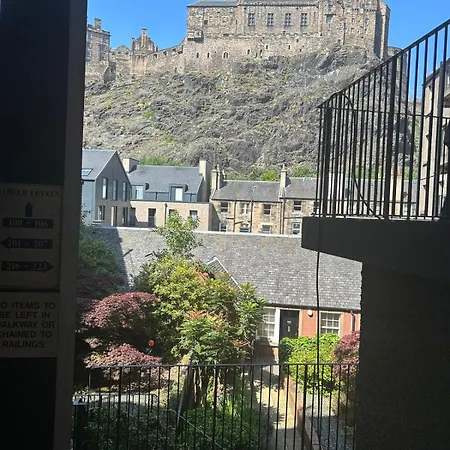 Grassmarket Superb With Castle View Kitchen And Shower Apartment *