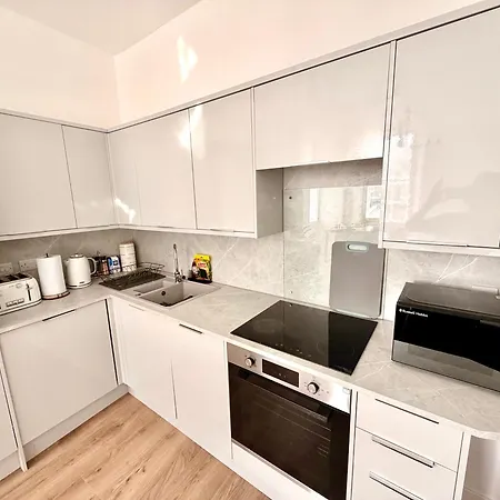 Old Town - Superfast Wifi - 3br Sleeps 7 Edinburgh