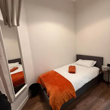 Apartamento 2br Cosy Modern In Vibrant Leith *