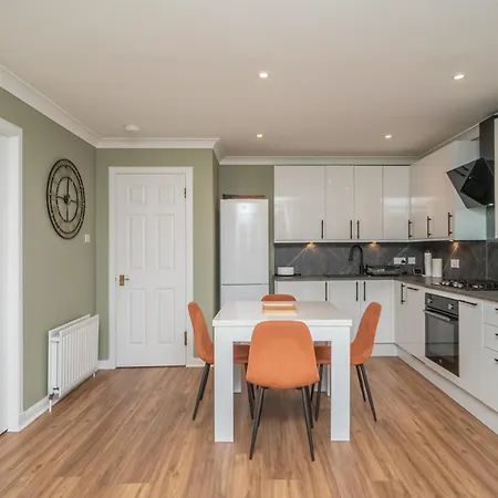 Apartment Cosy Murrayfield Flat - Pass The Keys Edinburgh